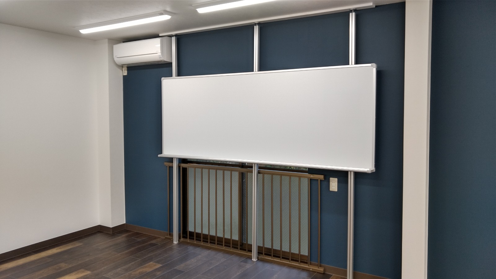≪製造販売≫ さくら黒板製作所-HP トップ ホワイトボード・黒板