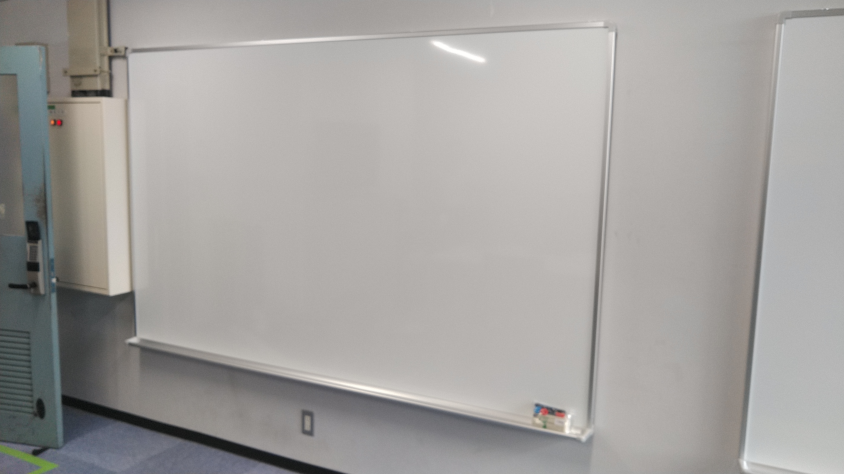 学校 大学 大型 ホワイトボード 設置工事 H1500