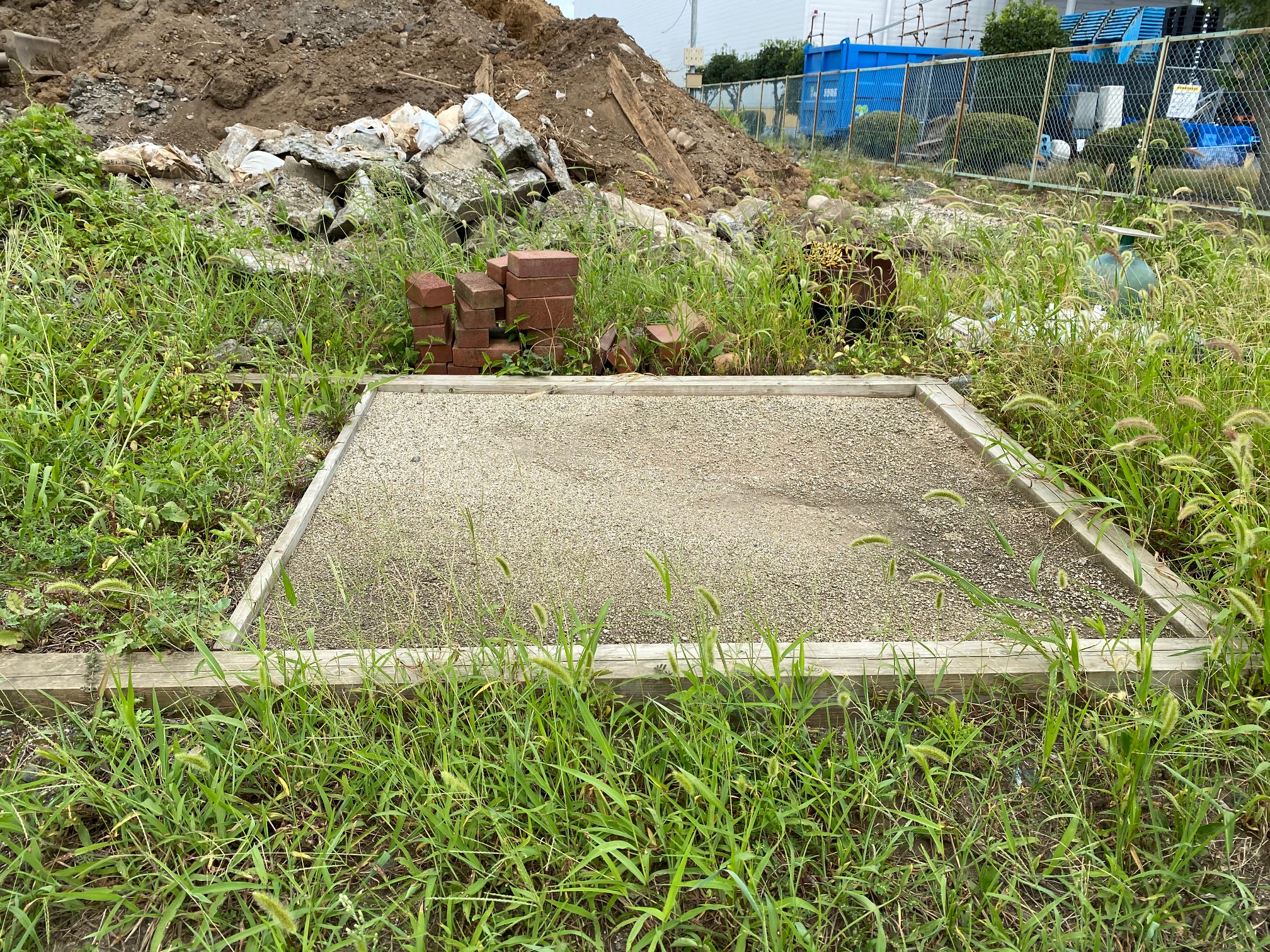 草なしくん　砂利　砂　左官砂　モルタル砂　山砂　庭　川砂　白川砂　混合　砕石　防犯砂利　バラス　石　栗石　黒土　チップ　庭石　熊本　熊本市　合志市　菊池市  益城　西原　ガーデニング　菊池郡　小売り　配達　個人　施工　工事　見積もり無料　エクステリア クラッシャーラン　砂利　川砂利　庭　熊本砂利販売　熊本砕石販売　熊本　田端商事　黒石高大　２トン　３トン　４トン　砂利販売　砕石販売　砂販売　アウトサイダー　outsider　クレジットカード　頑張ろう熊本　従業員募集　スタッフ募集 地震　益城役場　雑草対策　草なしくん　防草工事　除草　除草工事　防草シート　安い　激安　おすすめ　口コミ　人気　イケメン除草剤 田端プリンス　田端王子　熊本ナンバーワン　信用１番  光の森　菊陽　合志市　大津　熊本市北区　熊本市中央区　熊本市東区　熊本市　東区　宇城市　益城　草なしくんしか勝たん