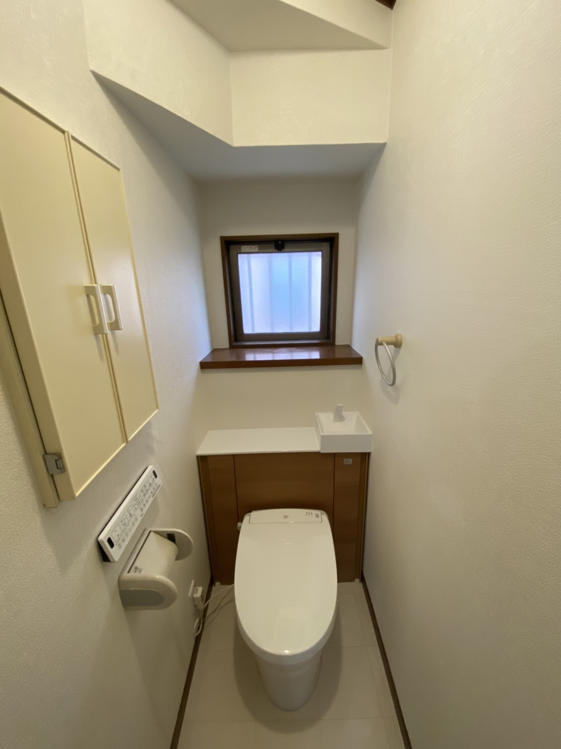 LIXILトイレリフォーム