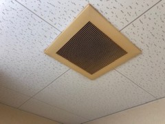 タバコ臭除去前2