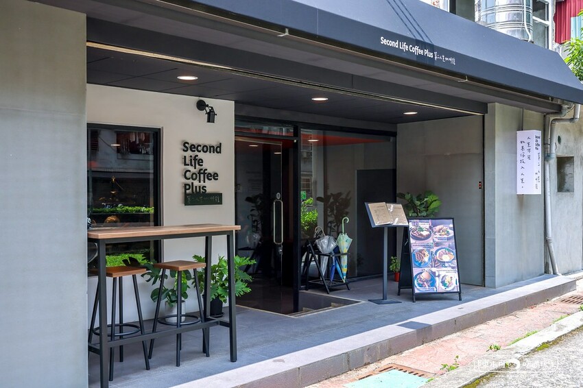 士林咖啡廳推薦：第二人生咖啡館士林店/ WalkerLand窩客島整理提供 未經許可不可轉載