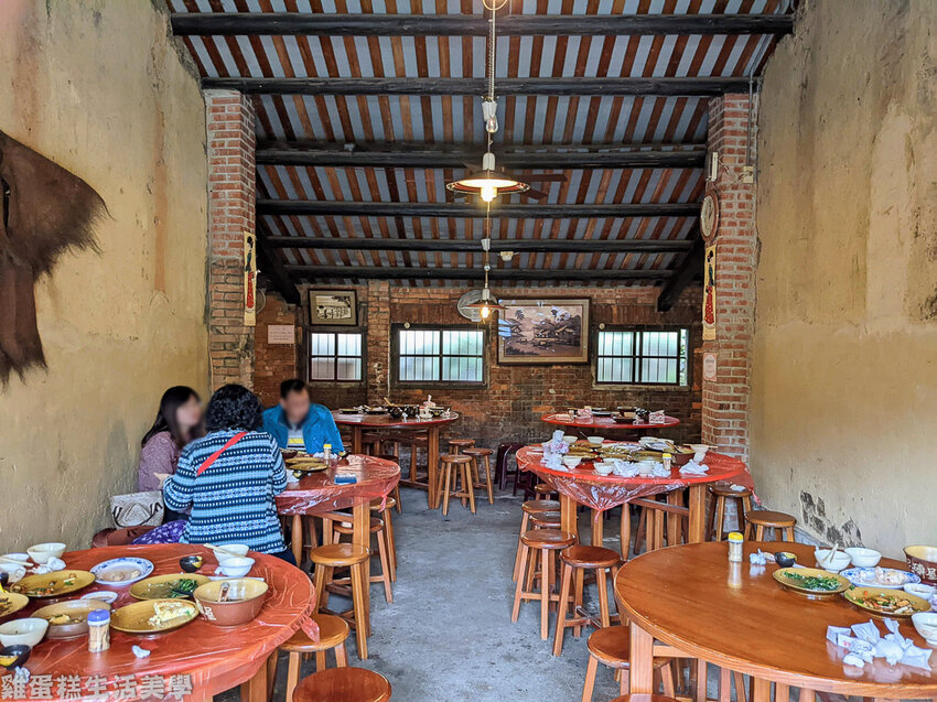 北埔老街周邊美食推薦：泥磚屋客家菜餐廳 / WalkerLand窩客島整理提供 未經許可不可轉載