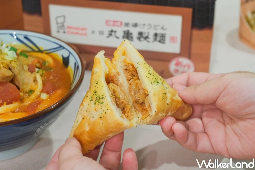 豆皮波堤吃起來！Mister DonutX丸亀製麵 烏龍麵口味波堤，鹹口味甜甜圈吃爆。