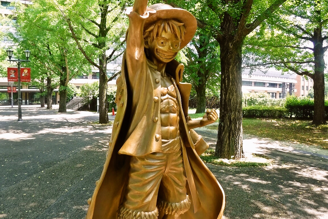 熊本県庁前ルフィ像 Travelwalker 找景點