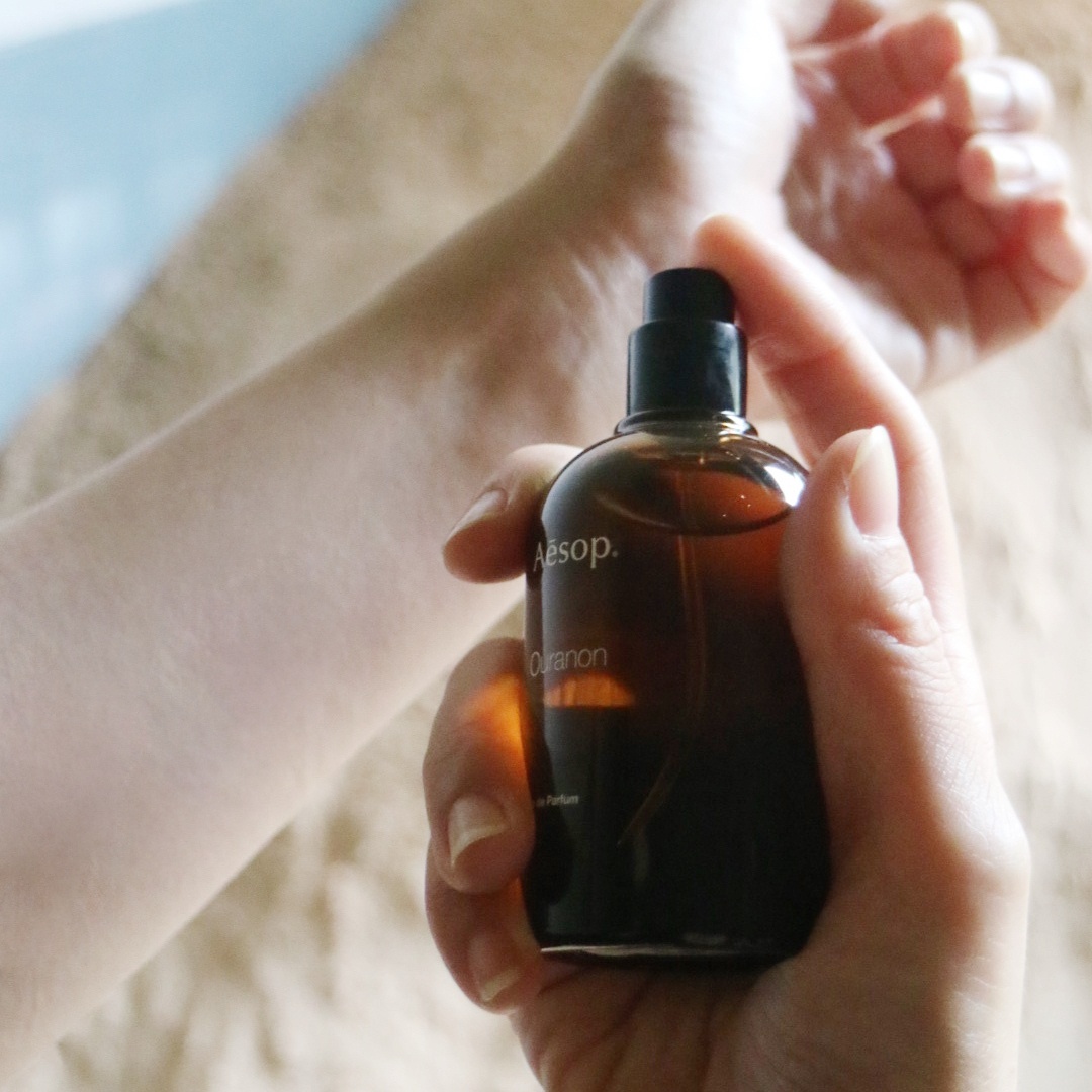 2023早秋香氛推薦！Aesop、嬌蘭、Byredo齊推木質調香水，揉合花香與柑橘香讓香氣更耐聞