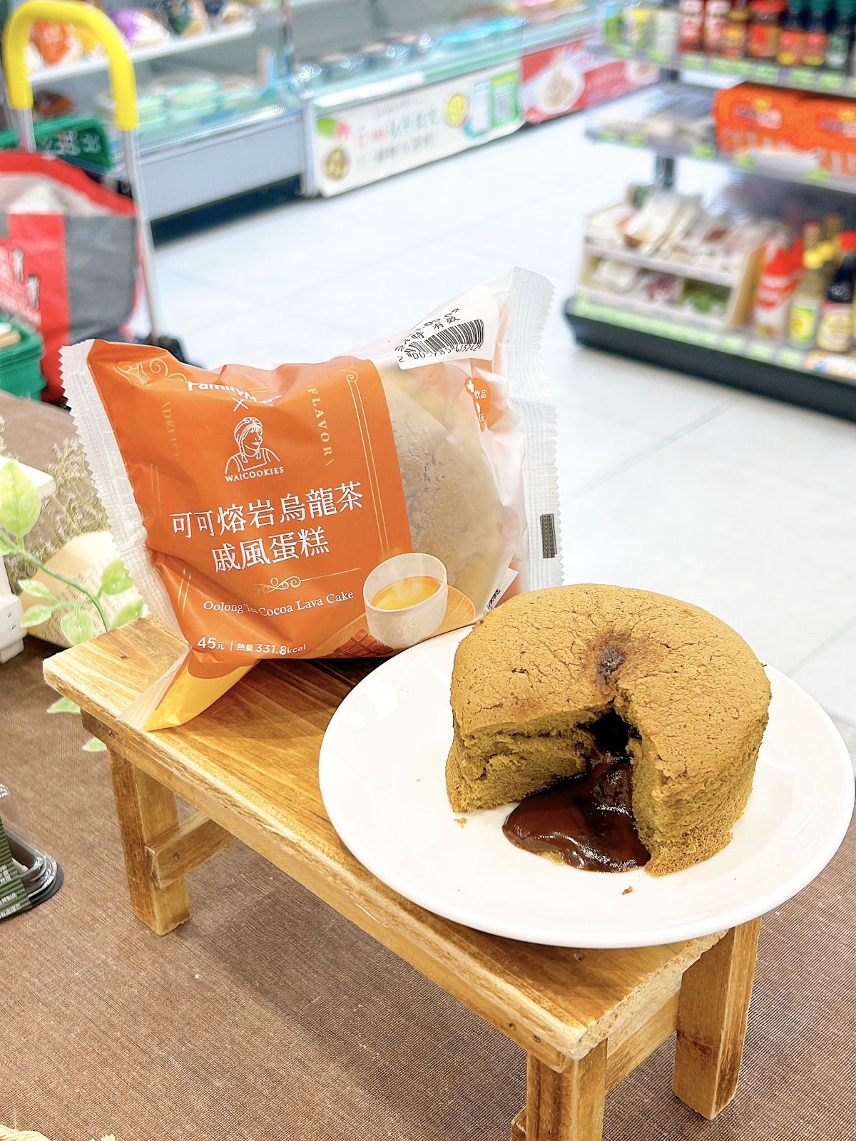 全家×古娃娃聯名「荔枝烏龍」霜淇淋登場！還有茶口味甜點、「奶霜烏龍酷繽沙」滿足茶控的味蕾