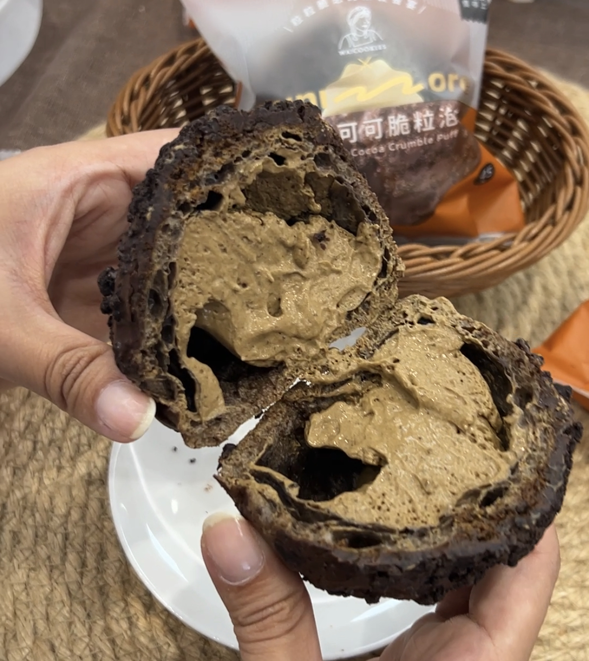 全家×古娃娃聯名「荔枝烏龍」霜淇淋登場！還有茶口味甜點、「奶霜烏龍酷繽沙」滿足茶控的味蕾