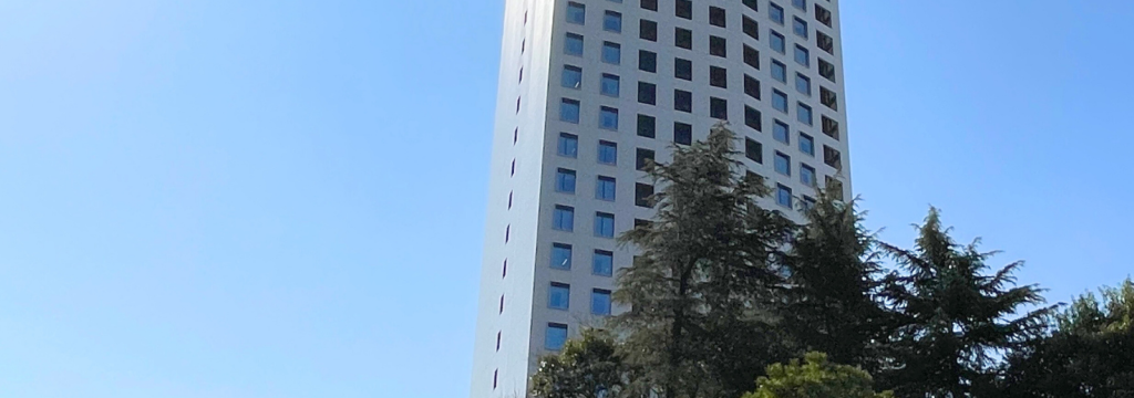 株式会社BARDの【時給2,000円〜・営業】自分の人生に本気になれる場所。未経験から東大発ベンチャーの圧倒的な成長環境で、なりたい姿へ。のカバー画像