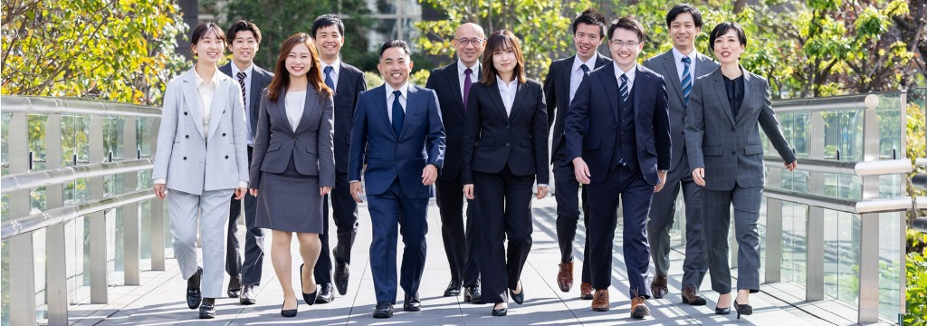 アンファク株式会社の【少数精鋭のチームで事業づくりの経験】教育動画の制作に関わりながら、少数精鋭のチームの一員として事業構築に関わるインターンのカバー画像