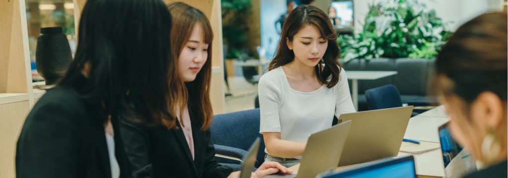 SoZo Groupの【渋谷、表参道2拠点同時オープン】渋谷徒歩1分好立地『オープニングスタッフを募集！』※関西最大級800名規模の学生会社が関東に展開開始！1.2.3年生募集(未経験歓迎)のカバー画像