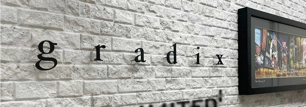 株式会社gradixの【土日出勤OK/関西オフィス】 ライブ配信の裏側を支えよう！SNS運用・人材マネジメントに興味のある学生インターン積極募集中！のカバー画像