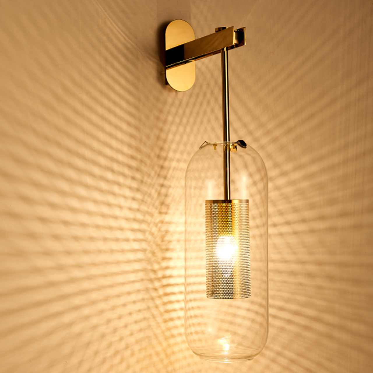 Post-modern Wall Lamp - YG02