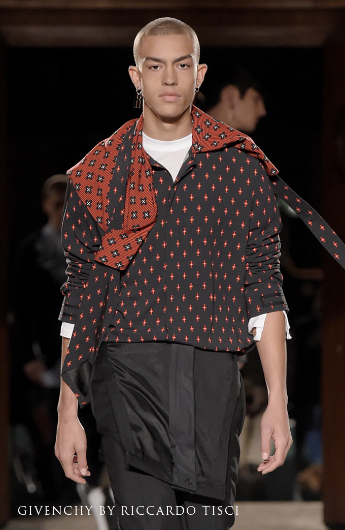 Luxury Street / ストリートとラグジュアリーが密な関係に