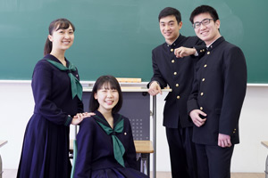 九段下の大学附属共学高校