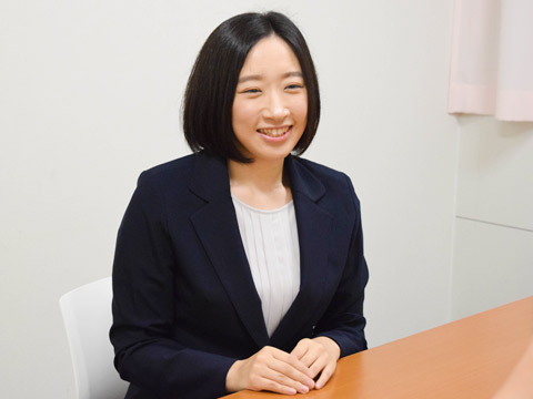 中隯 友里 先生