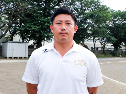 陸上競技部顧問:小野 哲史先生 全国高等学校総合体育大会400m 6位、4×400mR 4位、国民体育大会4位の経験を持つ。副顧問は選手を全国大会に選手を何度も輩出し、スターターとしても活躍している中里 智先生。【実績】全国高等学校総合体育大会出場(高校)、関東高等学校陸上競技大会第4位(高校)