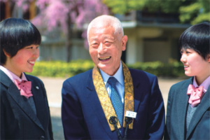 淑徳SC中等部・高等部学校長 麻生諦善先生