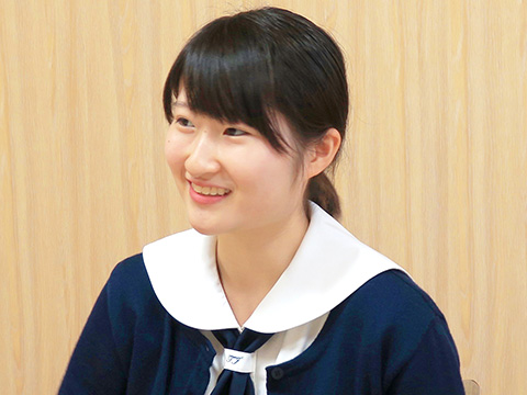 オーストラリア語学研修に参加した3年生中村さん