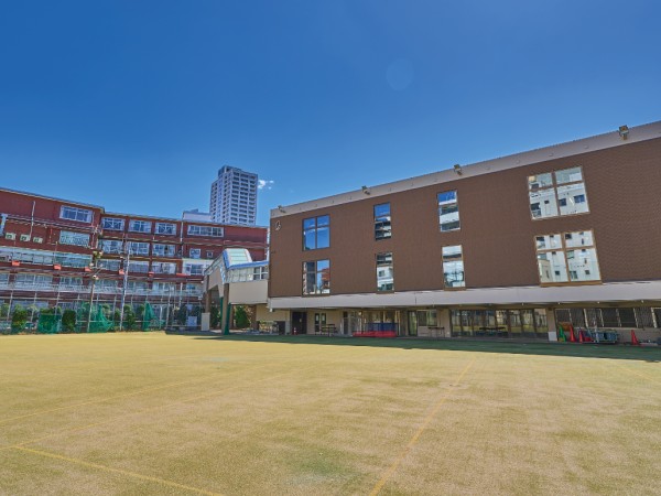 潤徳女子高等学校