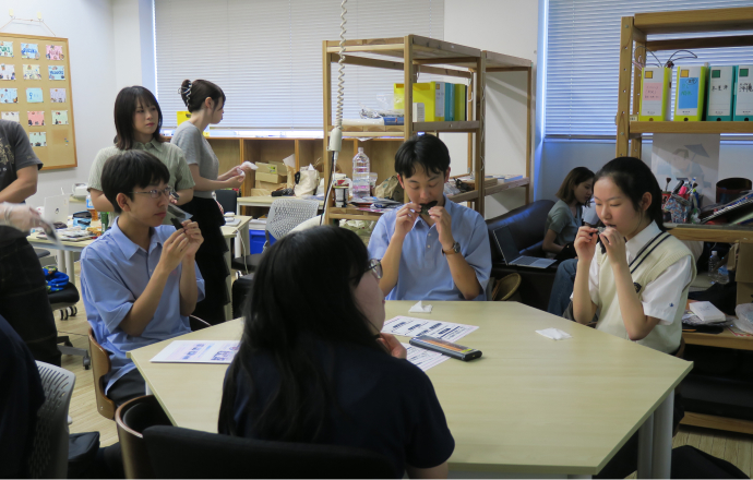 製法によって異なる味や香りの違いにびっくりしていました