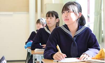 大妻多摩中学高等学校