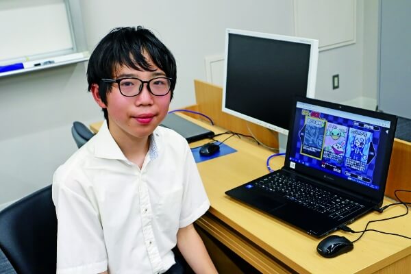 パソコン部に所属するK.K.さんはプログラミング言語を使用しゲームを作成中です。