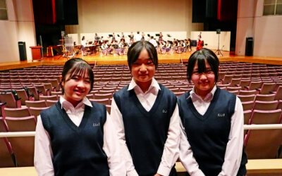 山中 麻莉彩さん 野原 璃央菜さん 藤巻 理央南さん