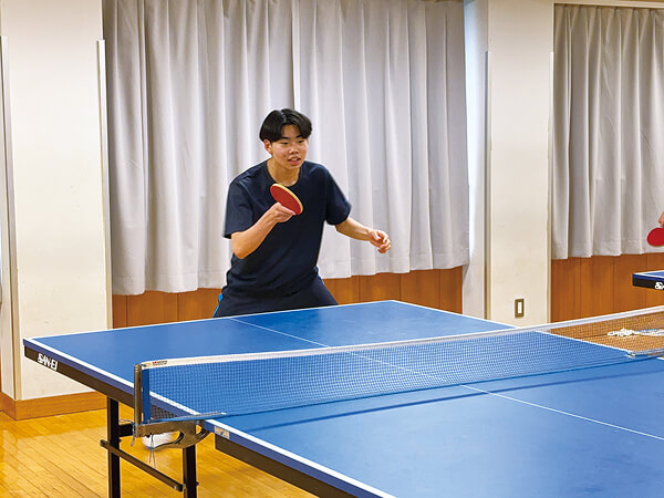 卓球部のエースとして活躍中！技術だけではなく、練習を通じて、集中力や体力がついたと思います。