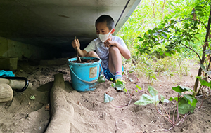 学校には子どもたちの隠れ家がたくさん！