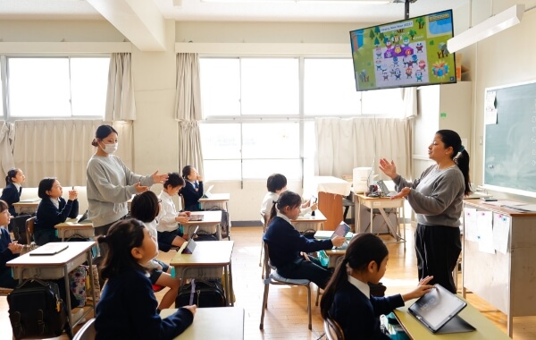 英語「で」分かる