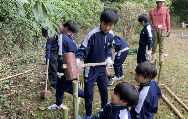 帝小コンポスト作成中！
