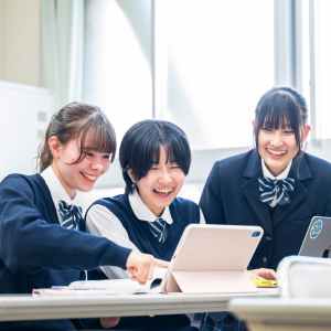 学校法人宝仙学園　順天堂大学系属理数インター中学校・高等学校