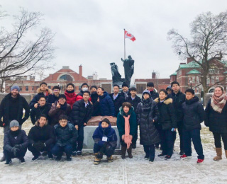 カナダ特別留学プログラムに参加した高1の生徒たち