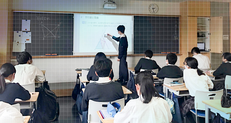 内田さんの発表の様子