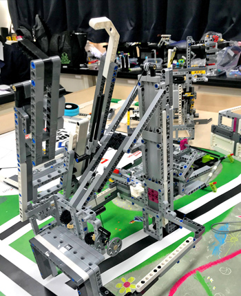 生徒が制作したロボット 生徒が制作したロボット