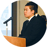 英文原稿によるスピーチ・プレゼンテーションのコンテスト。スライドも生徒自身が作成します。