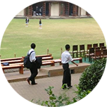 男女別学が基本ですが、体操会や学業報告会では互いに力を合わせて頑張ります。