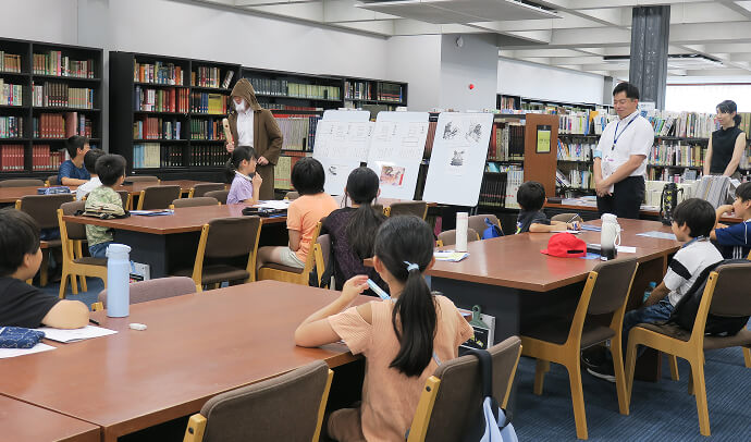 賢者（向かって右）と大賢者様（向かって左）