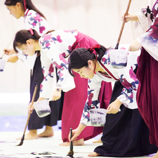 毎月の昇級・段試験を通して書技を磨ける書道部