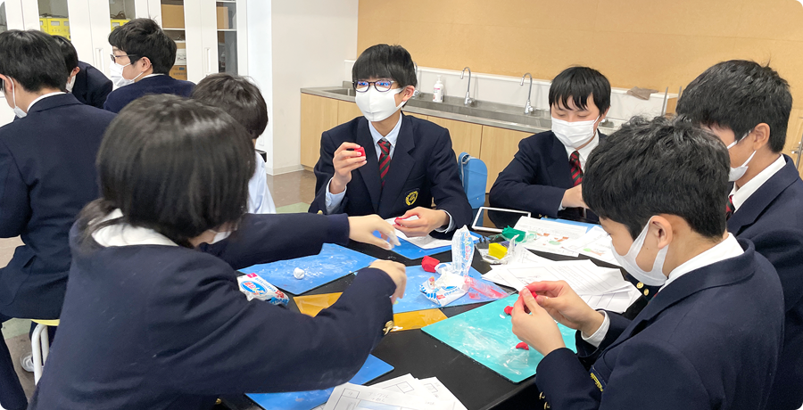 グループでの作業の様子
