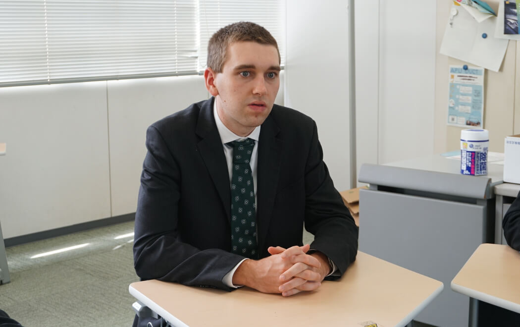 アルフィー先生　インターナショナルコース・高２担当