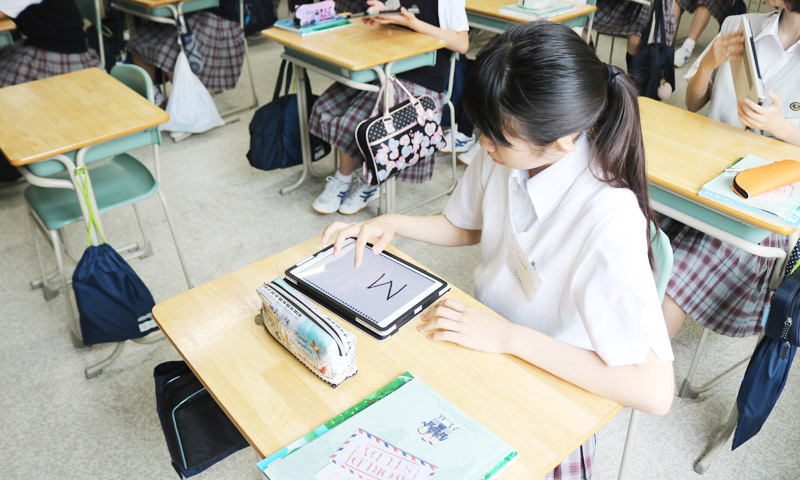東京女子学園中学校・高等学校の授業のようす05
