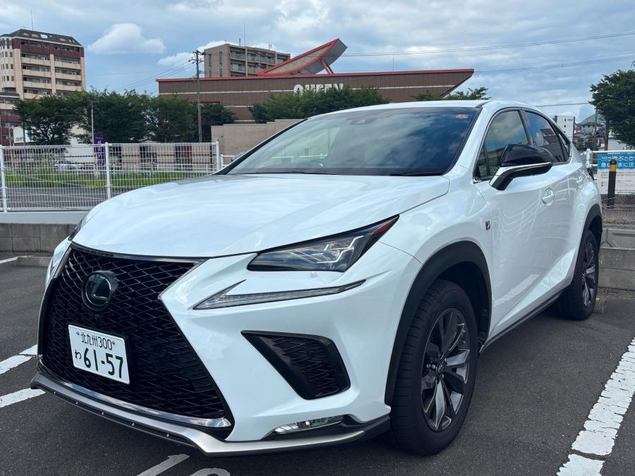 レクサスNX300 Fスポーツ