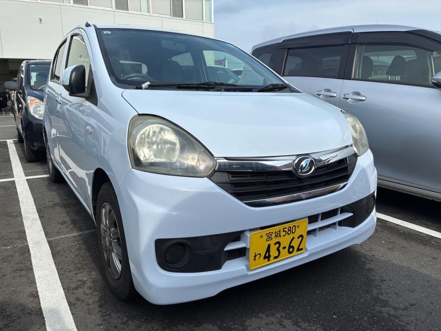 ミラ　イース