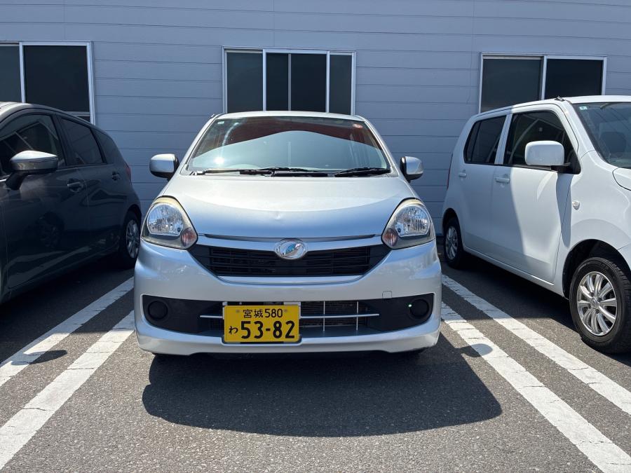 ミラ　イース