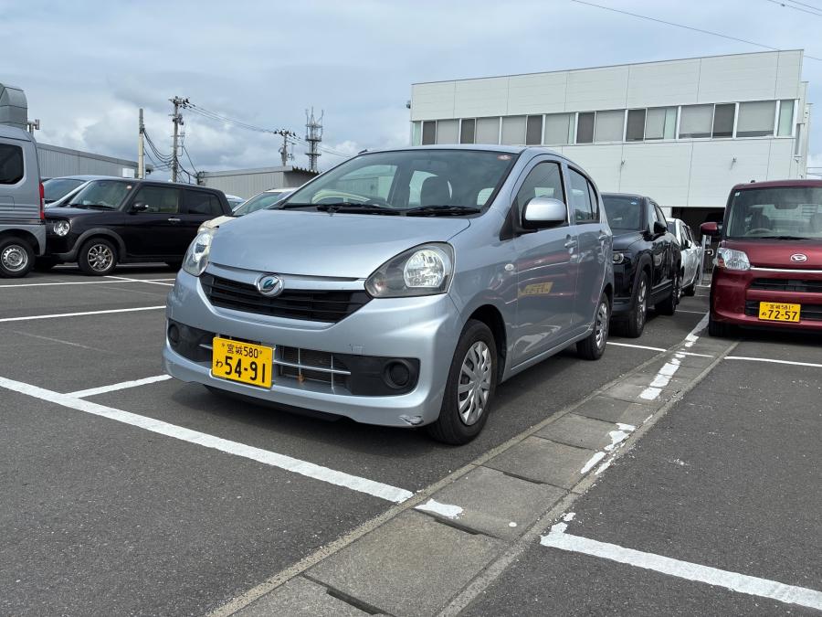 ミラ　イース