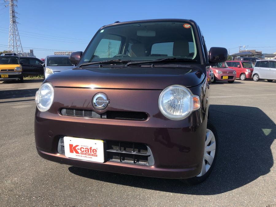 ミラココア【8119】