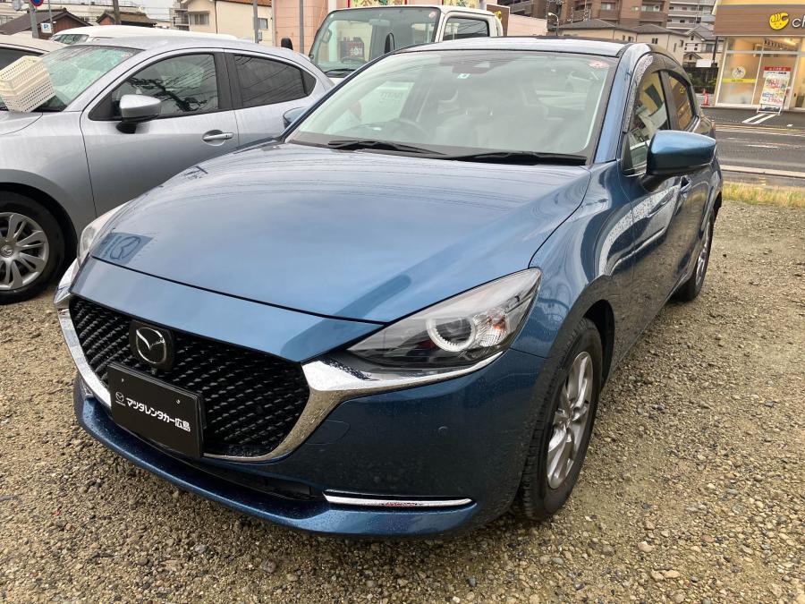MAZDA2