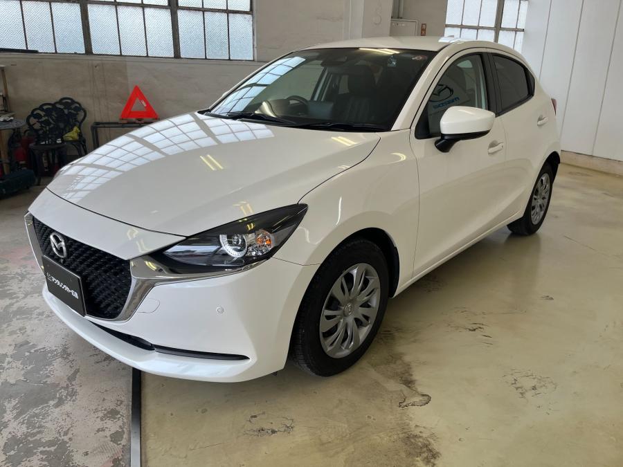 MAZDA2